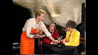 Alte Damen hart besprungen